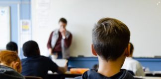 Ученике у Тузли уче да су Срби агресори