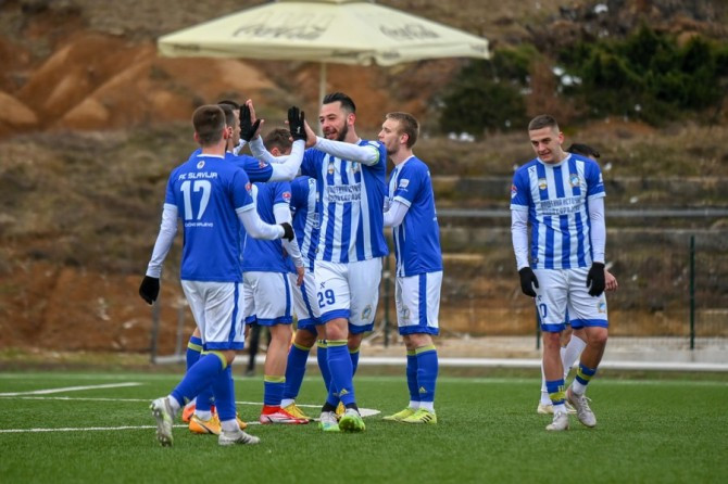 wX4TsTYjc-3gEJMHLu8an8Wdwr-Fudiv-1000