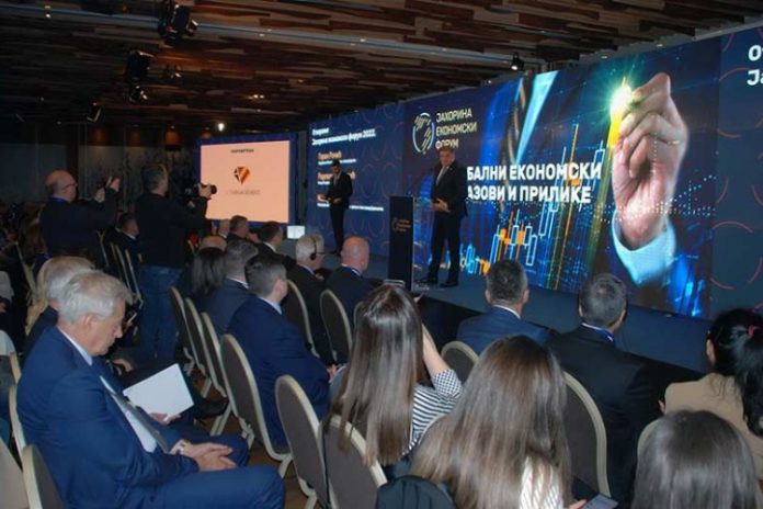 20220426110037-408520