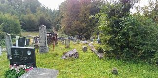 Умро код улаза у гробље у Власеници