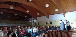 Odigrana predstava „Zločin i kazna“ u prepunoj sali Parohijskog doma na Sokocu – GLAS REGIJE.057