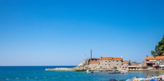 Откривено зашто у Црној Гори има мање туриста него икада – ГЛАС РЕГИЈЕ.057