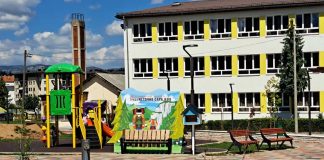 Biblioteke na otvorenom u našem gradu – GLAS REGIJE.057