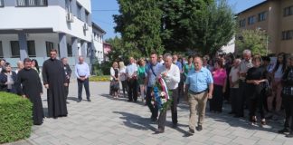 Парастос и вијенци за погинуле – ГЛАС РЕГИЈЕ.057