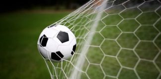 Фудбалери Гласинца забили петарду Романији – ГЛАС РЕГИЈЕ.057