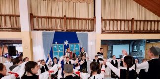 Традиционална Никољданска приредба поводом крсне славе вртића – ГЛАС РЕГИЈЕ.057