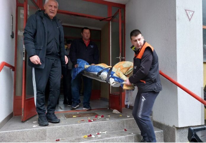 Bb9lhmt-Q74eMX7nZtVRfpEb-MuEPLao-1000