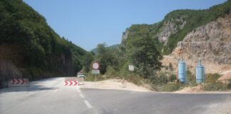 Привремена обустава саобраћаја на локалитету каменолома “Хан Дервента” – ГЛАС РЕГИЈЕ.057