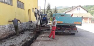 Општина Трново – Изградња трибине уз школско игралиште – ГЛАС РЕГИЈЕ.057