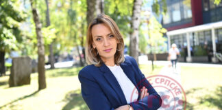 У Сарајеву ће почети и иконе да присвајају – ГЛАС РЕГИЈЕ.057