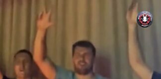 Дончић и Драгић славили уз Бају Малог Книнџу, Видовдан и три прста – ГЛАС РЕГИЈЕ.057