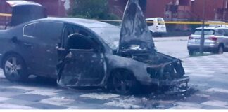 Zapaljena vozila na Sokocu i Palama – GLAS REGIJE.057