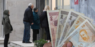 Од сутра исплата увећаних пензија за 9,2% – ГЛАС РЕГИЈЕ.057