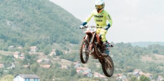 Мото трке у Рогатици пред више од 1200 гледалаца – 057.ГР