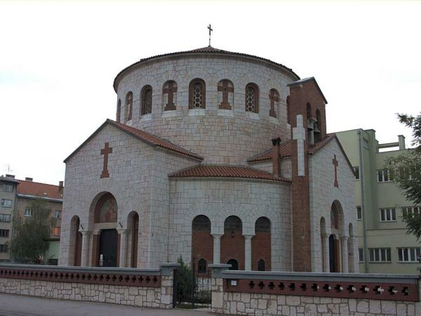 VryTGcoICSUl0k5WZ94F21PX1ycWfmOY-1000