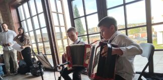 Proslavljena prva decenija postojanja muzičke škole – 057.GR