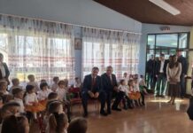 Премијер Минић најавио реконструкцију вртића у Сокоцу – Влада издваја 1,8 милиона КМ – 057