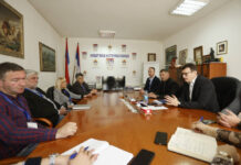 Васкршња помоћ за пензионере и најугроженије у Источној Илиџи – 057