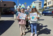 Eko šetnja mališana Ustanove za predškolsko vaspitanje i obrazovanje „Sokolac“ – korak ka čistijoj i ljepšoj planeti – 057
