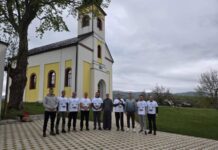 Молитвени ход из Калиновика ка острошком чудотворцу – подвиг вјере и љубави – 057