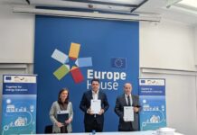 Начелник Башевић потписао уговор за реализацију пројекта соларне електране на објекту Спортске дворане Соколац – 057